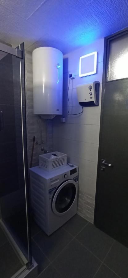 Lux Apartment 7, Parking Ni Εξωτερικό φωτογραφία