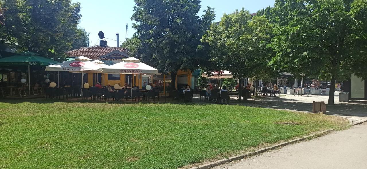 Lux Apartment 7, Parking Ni Εξωτερικό φωτογραφία